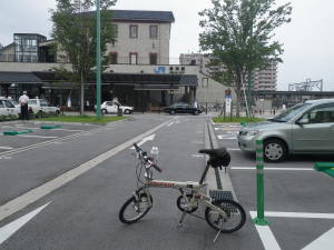 JR長浜駅前